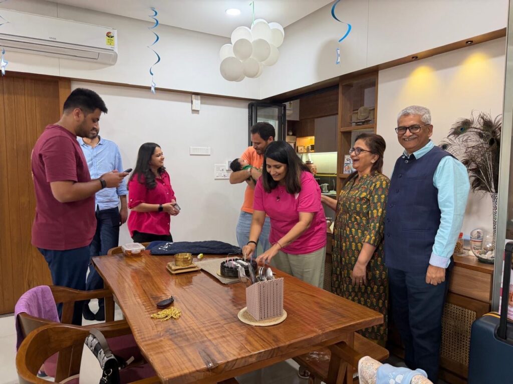 One Baby. Many Arms. Zero Silence. 93a3a69e Ac23 428a Aa67 Efe1dcdd614b 1024x768